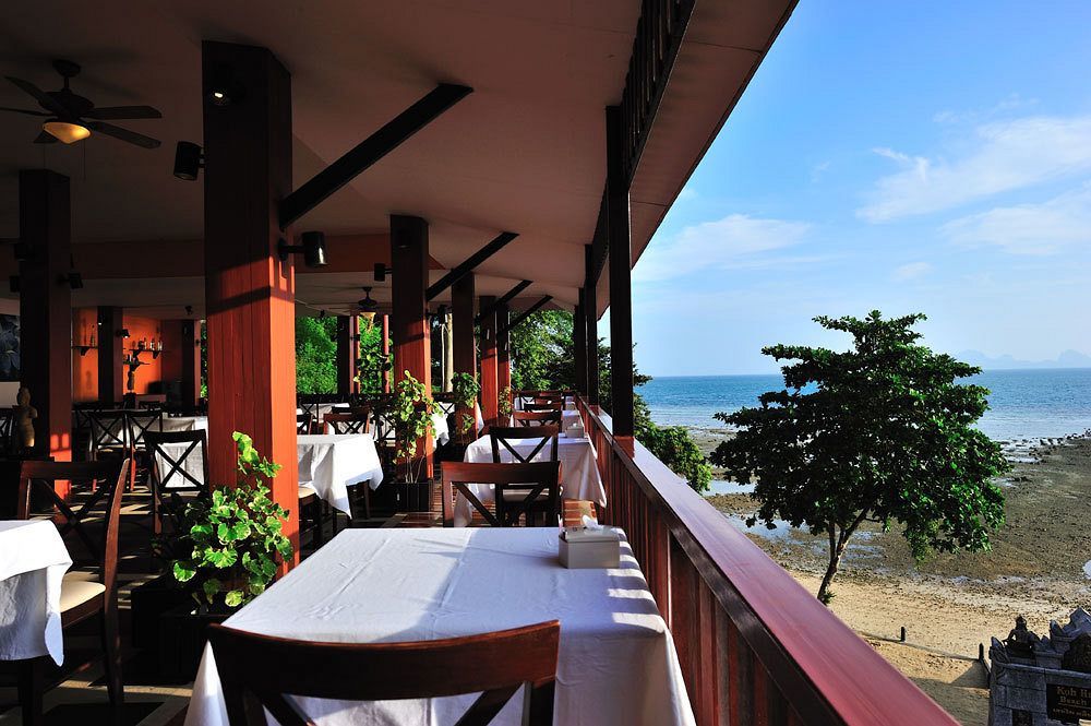 Koh Ngai Cliff Beach Resort Exterior foto